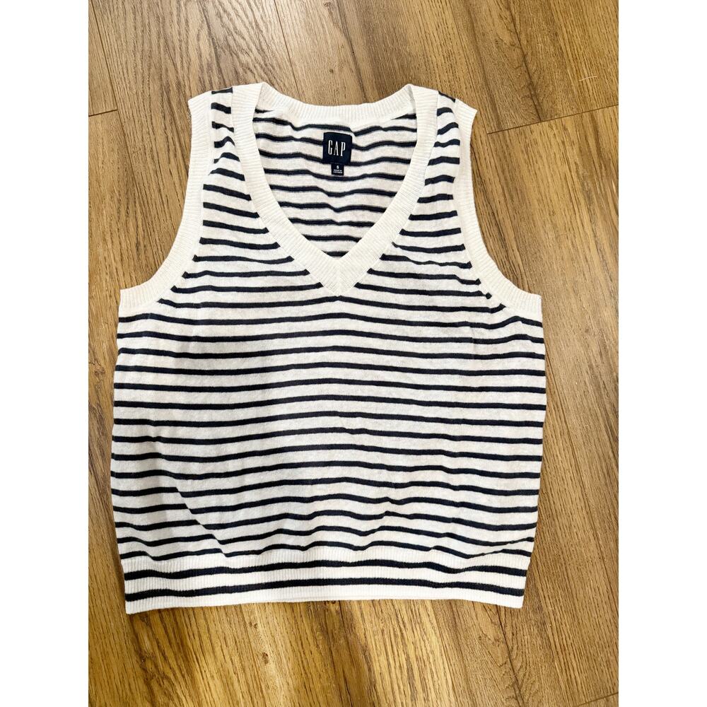 GAP Striped Sleeveless Top